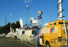 News & Politics As Spectacle News & Politics As Spectacle