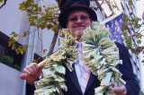 Banksters: Wall Street Executives Are Still Getting Outrageous Pay Banksters: Wall Street Executives Are Still Getting Outrageous Pay