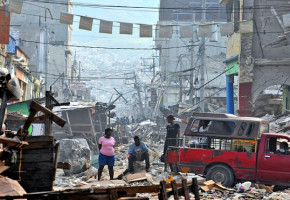 Clinton Disaster Fundraising: Predatory Humanitarianism? Clinton Disaster Fundraising: Predatory Humanitarianism?