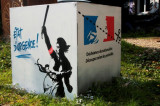 Macron and Le Pen: Two Faces of the Same Con Macron and Le Pen: Two Faces of the Same Con