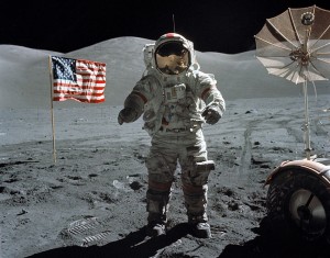 Last_Moon_Walk_Apollo17_640x480