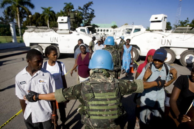 UN Peacekeepers Distribute Water and Food in Haiti
